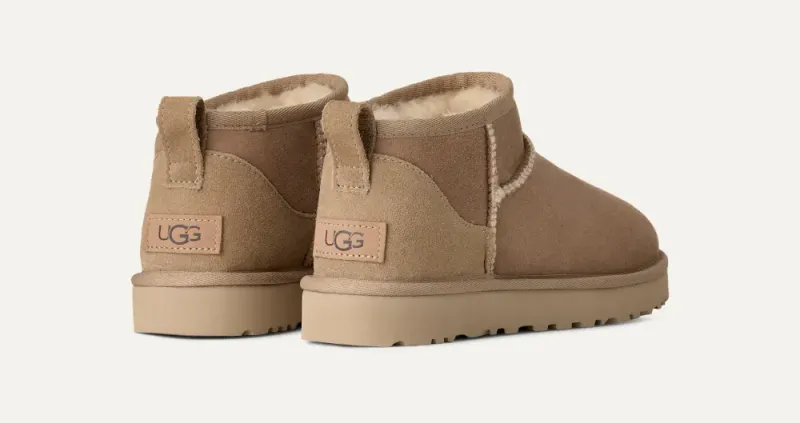 Classic Ultra Mini Sand Vintersko UGG