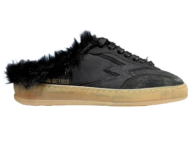 Hovedbilde CM132 Brown Faux Fur Total Black Club Mule Deluxe ...