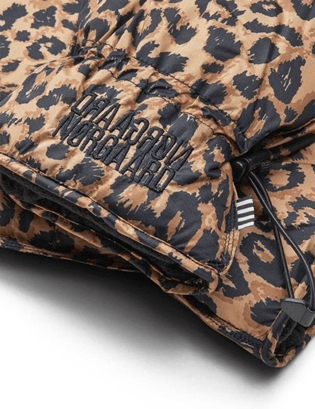 Light Ripstop Pillow AOP Glove Mads Nørgaard